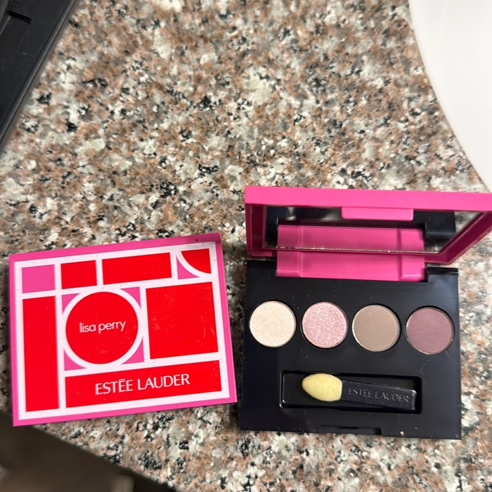 2 Estée Lauder Lisa Perry edition eyeshadows! Brand new never used